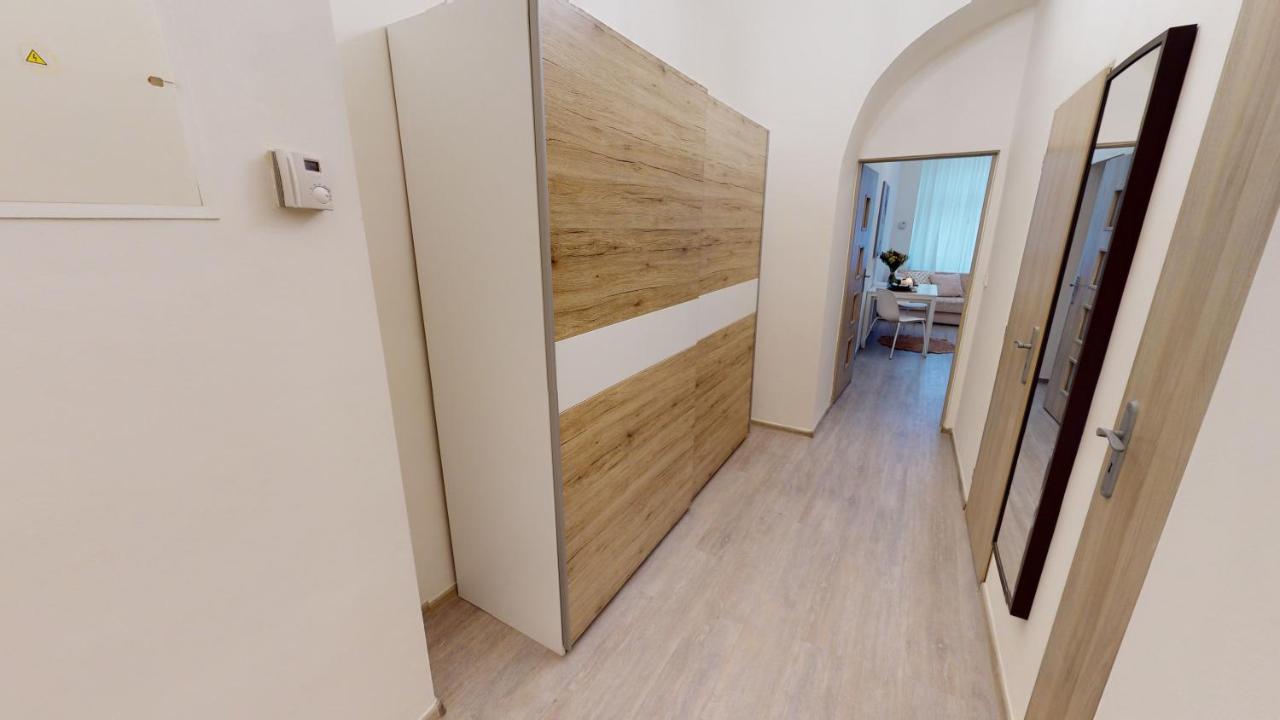 Viaducto De Karlin - Aparment Lejlighed Prag Eksteriør billede